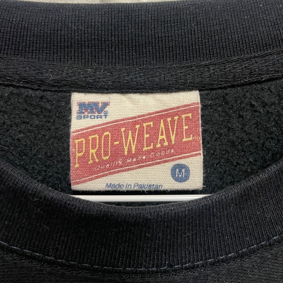 Harvard Black and Red MV Sport Crewneck Sweatshirt - Size M - Picture 4 of 5